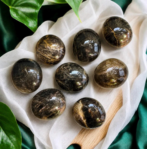 Black moonstone palm stone - palm,