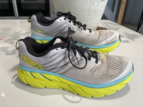 Hoka one - one, /