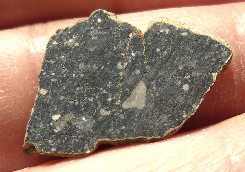 Lunar meteorite nwa 11216 - meteorite,